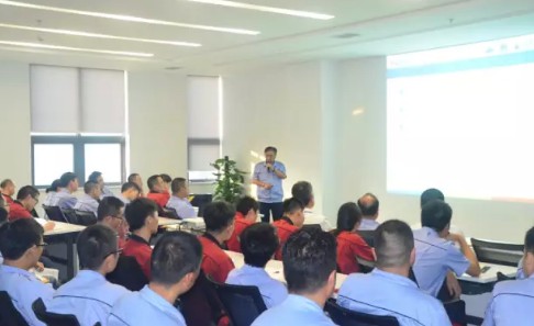 鑫源工商學院“開講啦”走進鑫源汽車涪陵基地